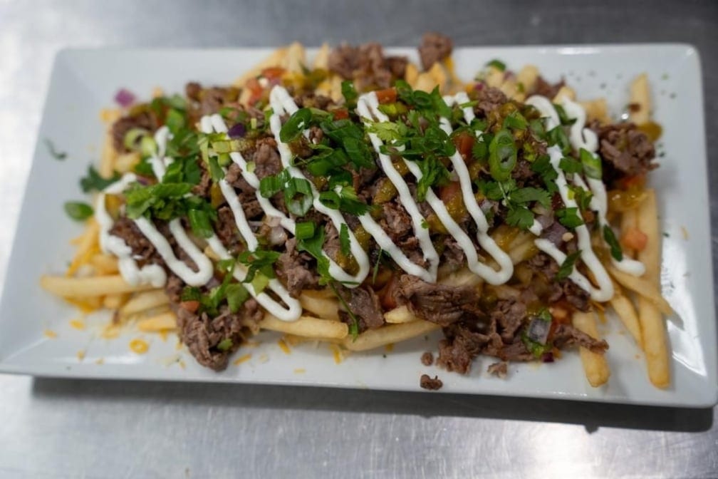 Deluxe Asada Fries.